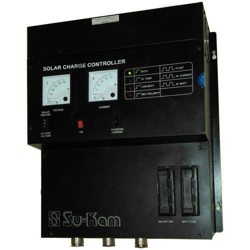 White Black Color Pwm Solar Charge Controller