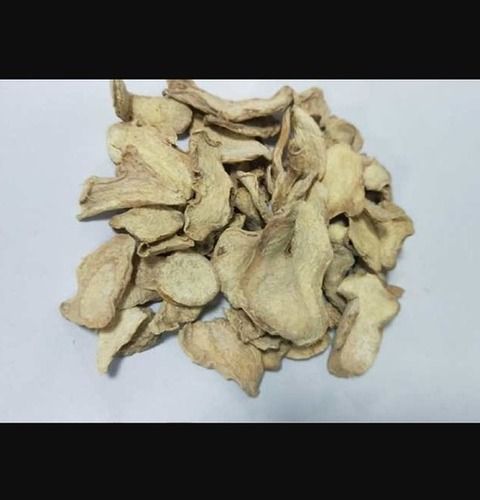 Dehydrated Yellow Ginger Flakes