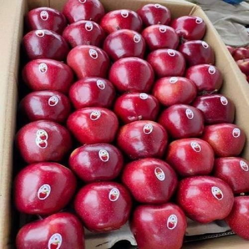 Red Healthy And Natural Fresh Kashmiri Apple