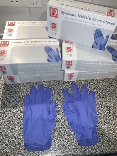 Medical Disposable Nitrile Gloves Size: Medium