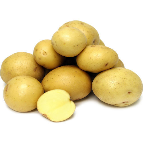 Healthy And Natural Fresh Pukhraj Potato Shelf Life: 3 Months