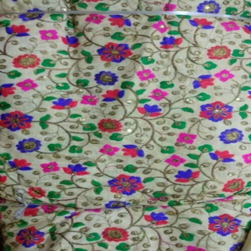Light In Weight Skin Friendly Embroidery Fabric For Textile Garment