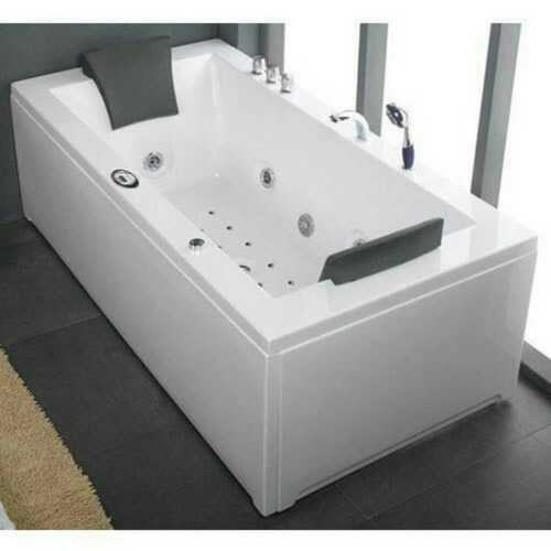 Jacuzzi Bath - Shape: Oval