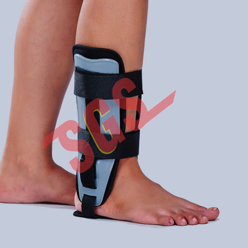 Black And Blue Ankle Brace (As02) Usage: Clinic