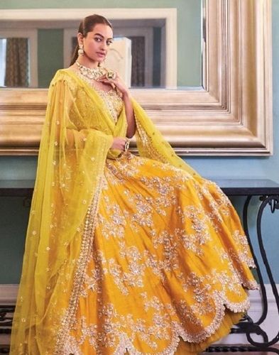 Buy Craftsvilla Women's Linen Printed Designer Yellow Saree with Unstitched  Blouse Material at Amazon.in