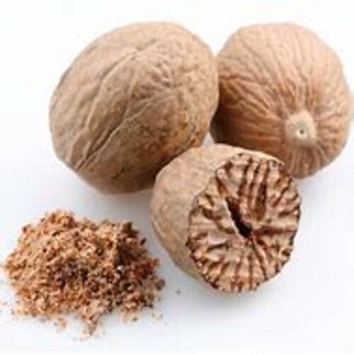 Healthy and Natural Round Brown Nutmeg