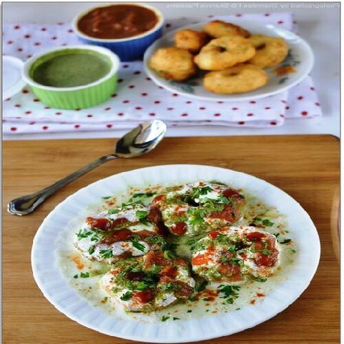 Healthy And Natural Dahi Vada Masala Grade: Food Grade