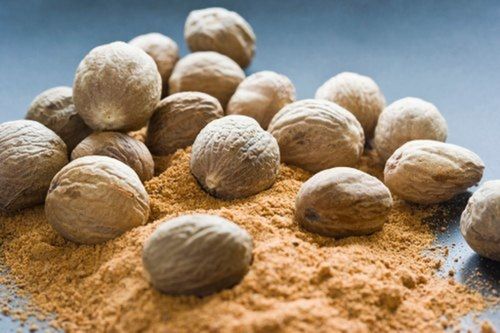 Brown Dried Organic Whole Nutmeg