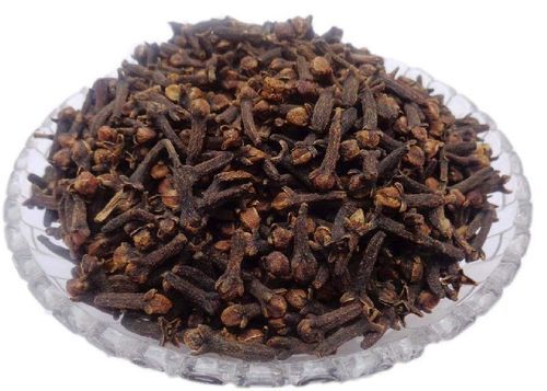 Healthy and Natural Dried Cloves