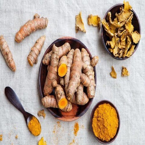 Healthy and Natural Turmeric Roots