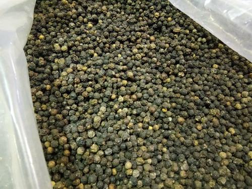 Organic Dried Black Pepper