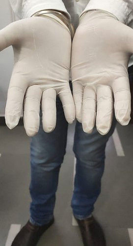 White Disposable Rubber Hand Gloves