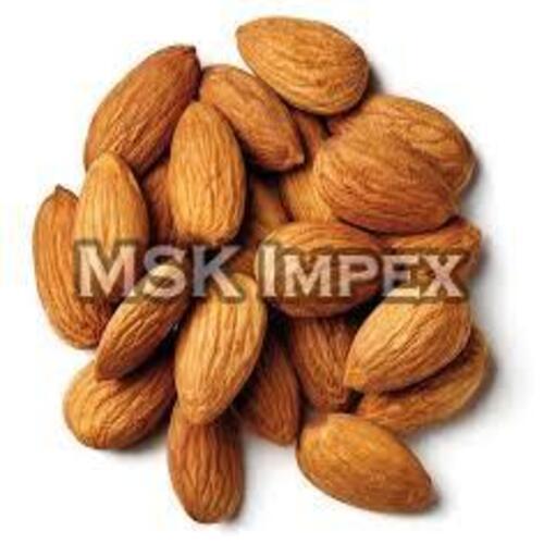 Brown Healthy And Natural Almond Kernels