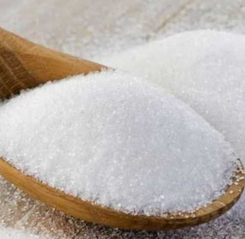 White and Solid Raw Sugar