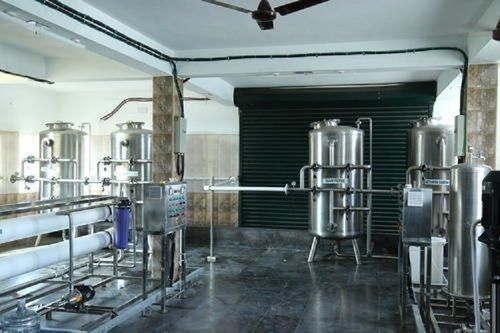 User Friendly Semi Automatic Packaged Drinking Water Plant