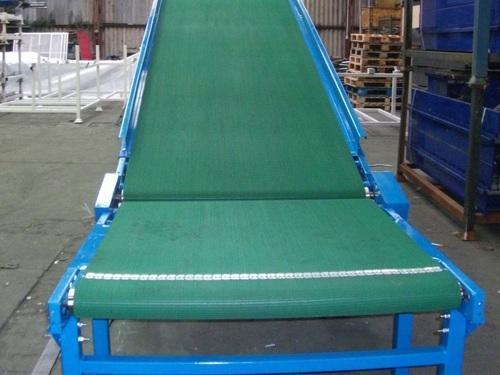 Mild Steel Inclined Conveyor