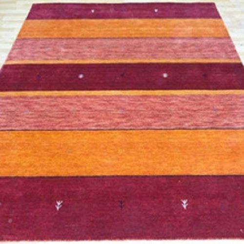 Various Colors Are Available Hand Loom Woolen Carpet