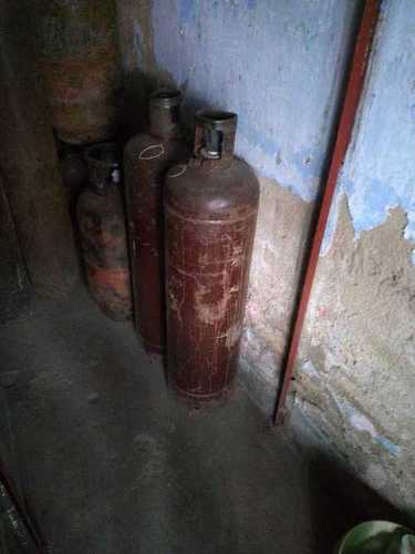 Dissolved Acetylene Gas