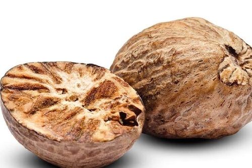 Healthy And Natural Whole Nutmeg