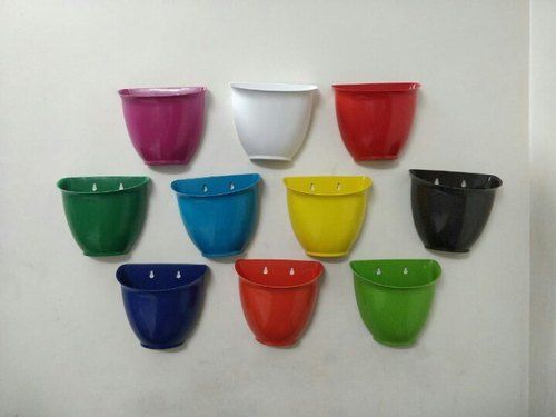 Colored Plastic Wall Pot