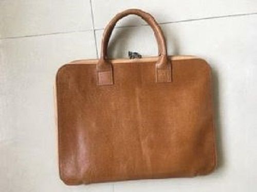 Various Colors Are Available Brown Ladies Leather Handbag