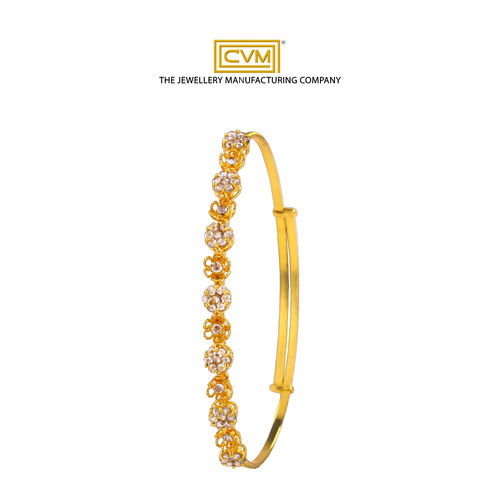 Attractive Design Diamond Bracelet