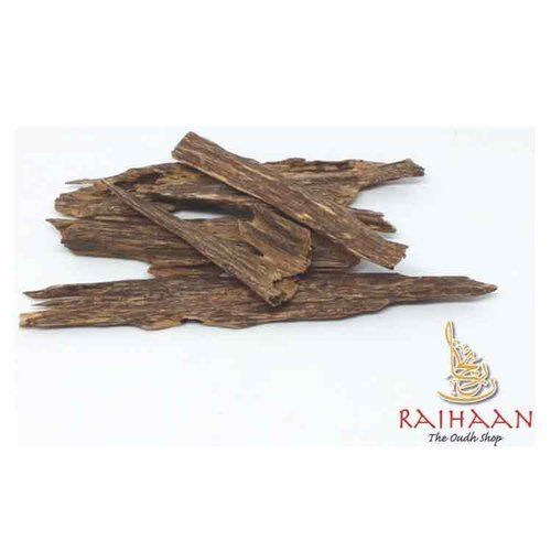 Brown Color Oudh Chips (Rd3) Grade: Rd3