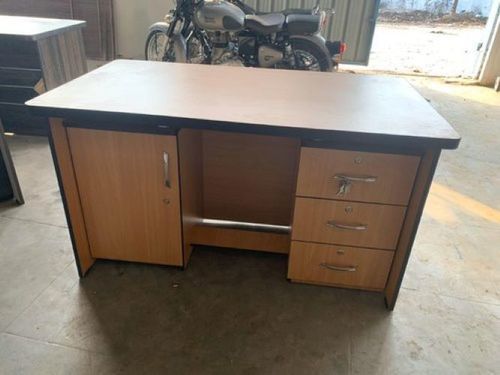 Wooden Rectangular Office Table