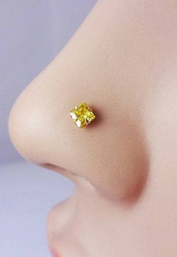 Square Single Stud Nose Pin