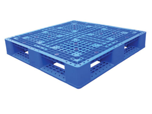 Blue Plastic Roto Mold And Injection Moldings Pallets 