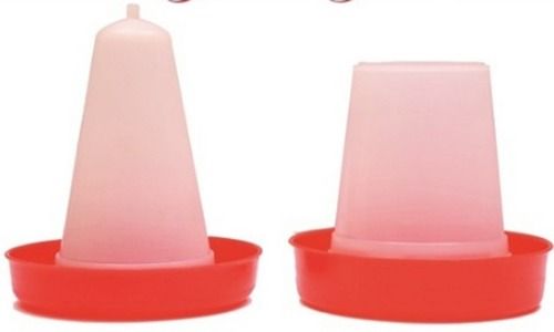 Plastic Baby Cage Drinker Feeder