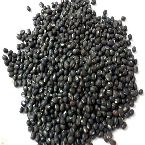 Black Healthy And Natural Urad Dal