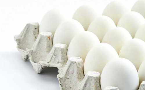  सफेद चिकन ताजे अंडे