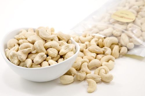 Healthy and Natural Organic Cashew Nuts