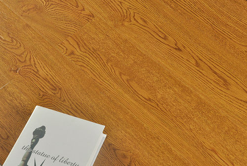 Brown 12 Mm Hdf Laminate Flooring