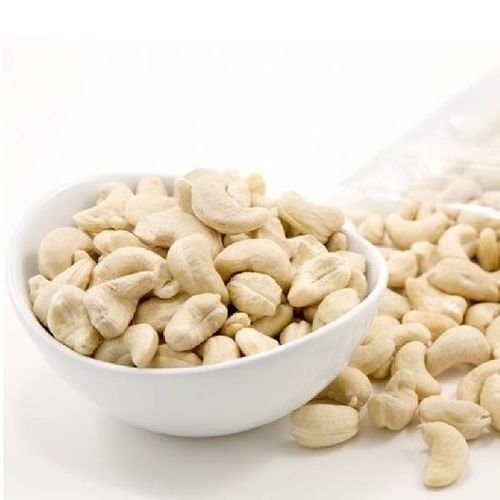 Light Cream Healthy And Natural Cashew Nuts