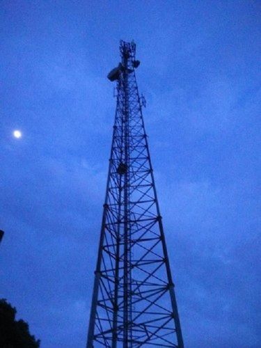 Carbon Steel Telecom Tower -3 Legged Hybrid Tower