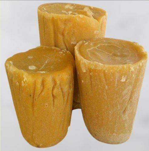 Organic Brownish Jaggery Cube