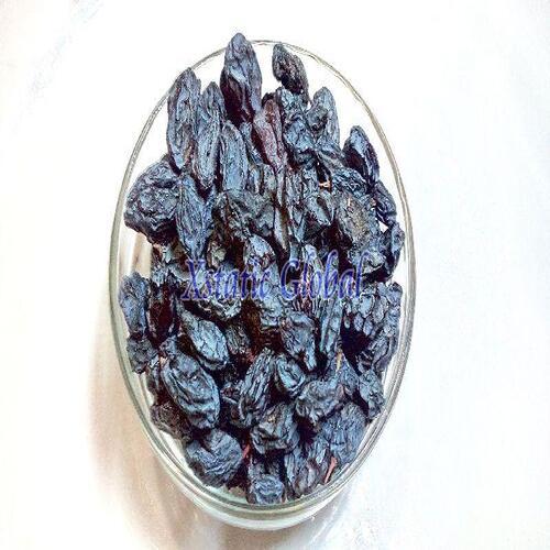Healthy and Natural Black Raisins