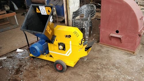 Stallion Wood Chipper Machine Power: Electric