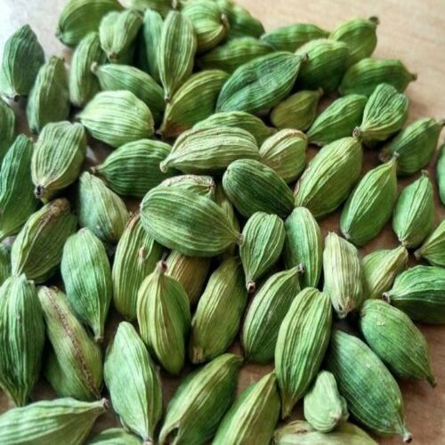 Healthy and Natural Organic Green Cardamom