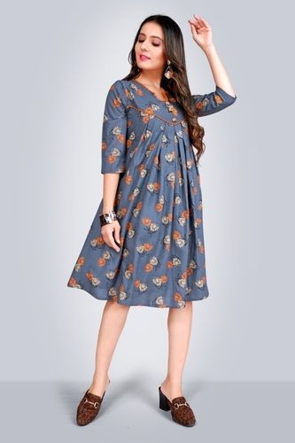 Ladies Modern Rayon Printed Kurtis