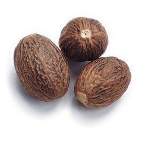 Brown Healthy And Natural Organic Whole Nutmeg