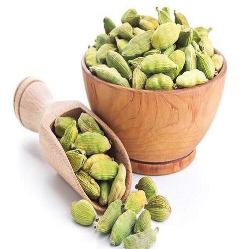 Healthy and Natural Dried Green Cardamom - 311 Calories 7g Fat 1119mg Potassium per 100g 200g/250g/500g Pack Natural Taste Very Good Quality