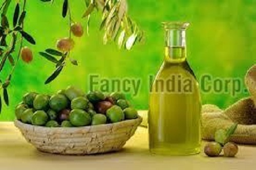 Herbal Hair Oil - Oil Form | Properly Packed, Safe to Use, Long Shelf Life, Timely Delivered
