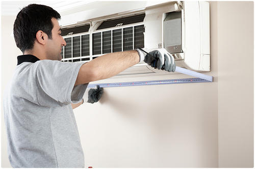 Air Conditioner Repairing Service By Harsh Refrigeration