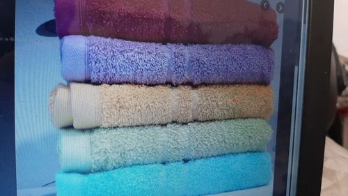 100% Cotton Bath Towel Age Group: Adults