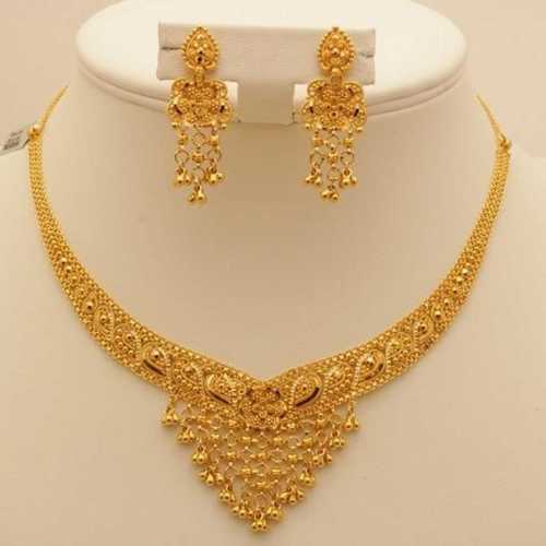 Gold Necklace Set With Earring at Best Price in Rajkot | Shreeji Jewellers