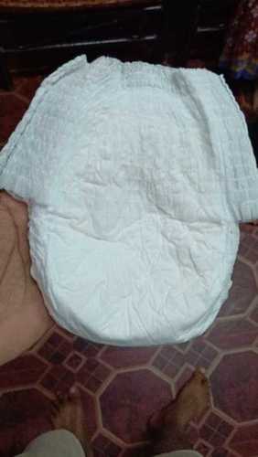 White Soft Breathable Baby Diaper