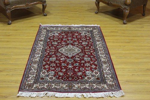 Appealing Look Kashmiri Woolen Carpet